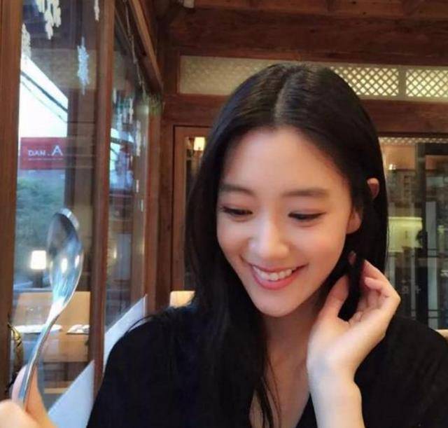 韩国女主播在线 直播